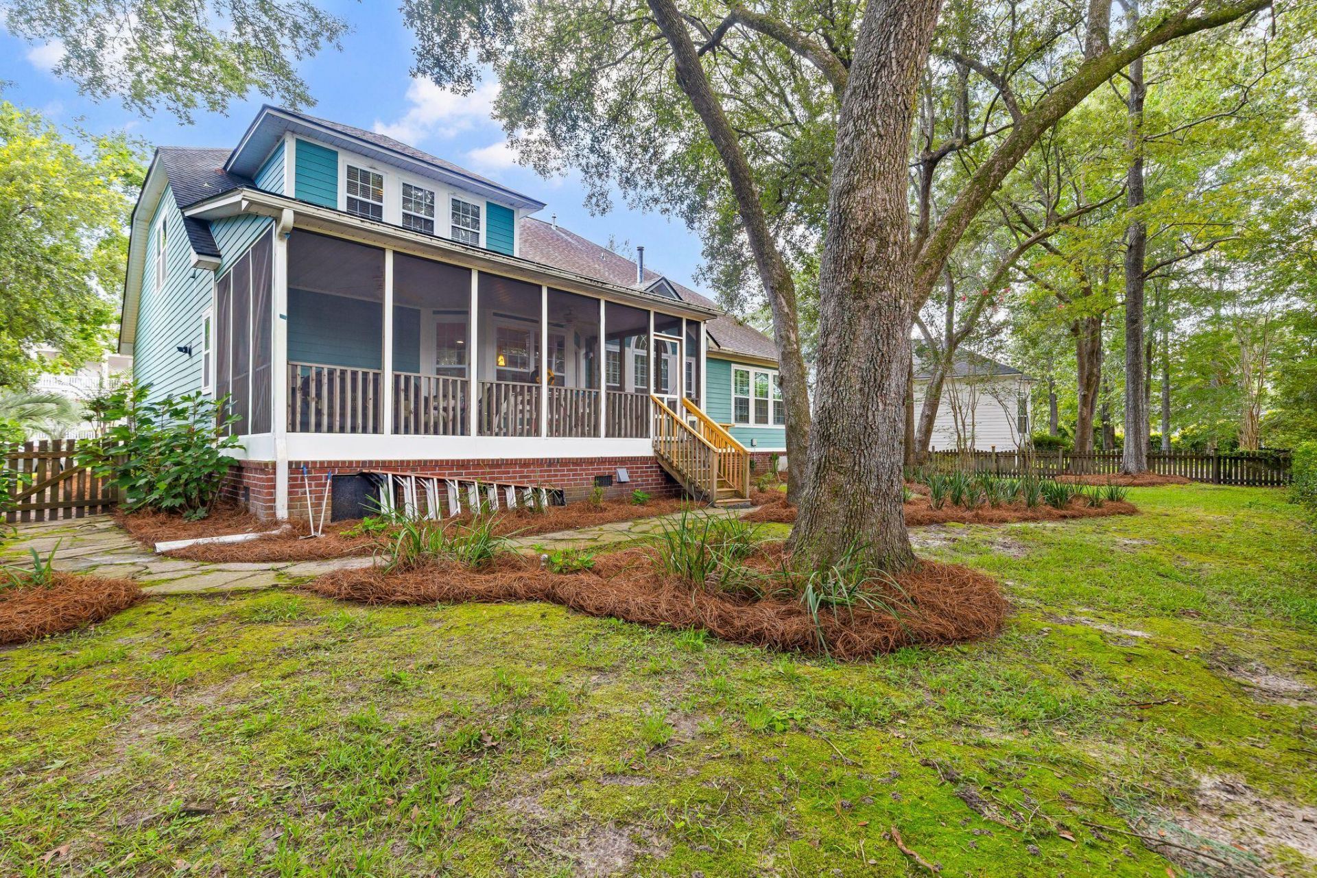 1780 James Basford Place Photo 47