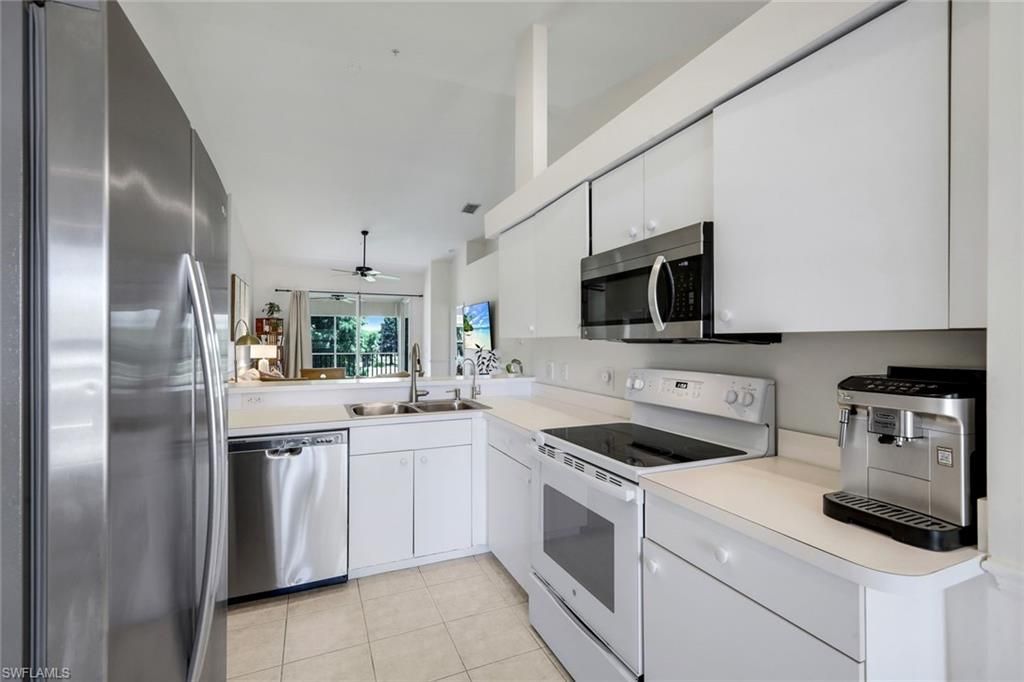 21301 Lancaster Run, Unit 825, Estero, FL 33928 Photo
