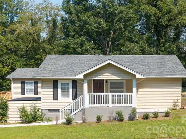 1240 Piedmont Drive NW, Lenoir, NC 28645
