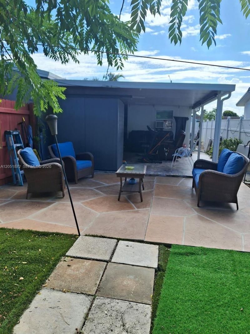 4331 SW 23rd Ct, Fort Lauderdale, FL 33317 Photo
