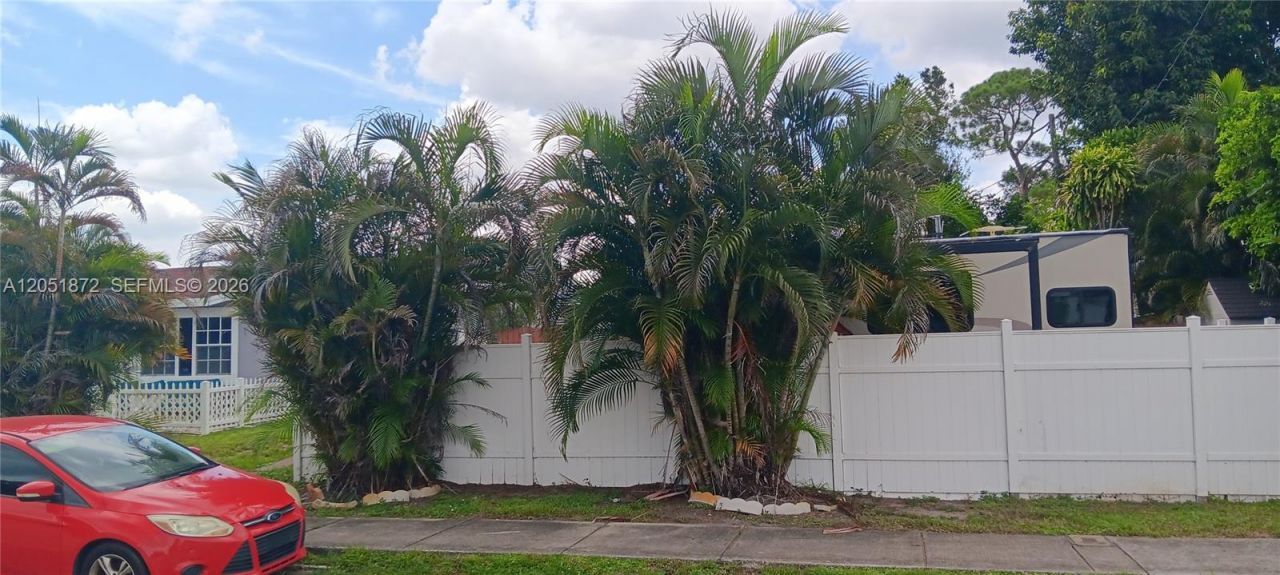 4331 SW 23rd Ct, Fort Lauderdale, FL 33317 Photo
