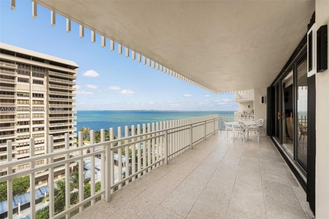 2 Grove Isle Dr, Unit B1109, Coconut Grove, FL 33133 Photo