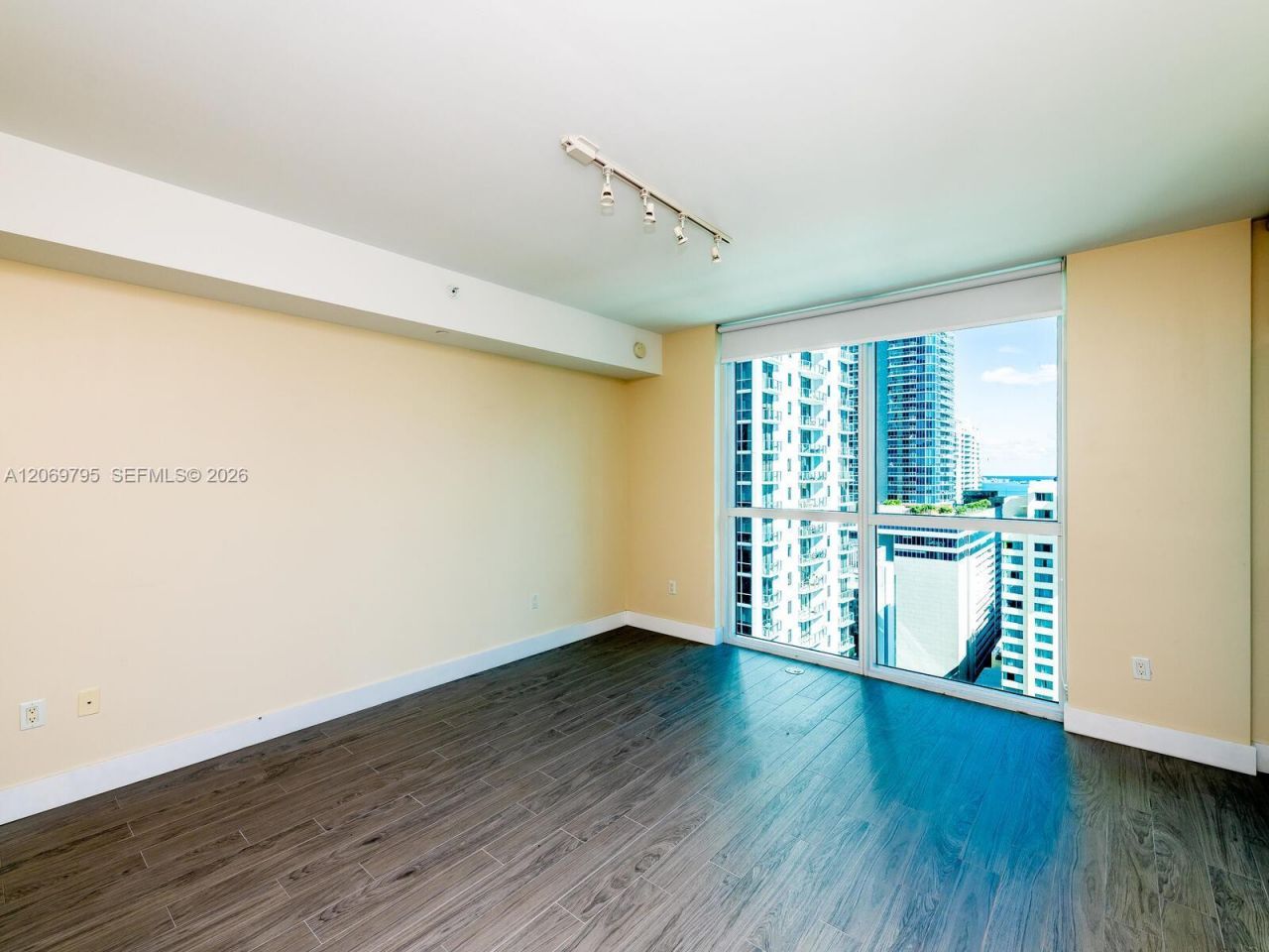 1080 Brickell Ave, Unit 2206, Miami, FL 33131 Photo