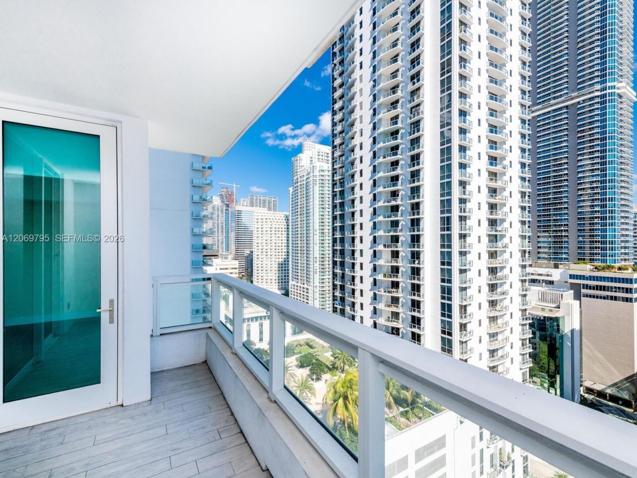 1080 Brickell Ave, Unit 2206, Miami, FL 33131 Photo