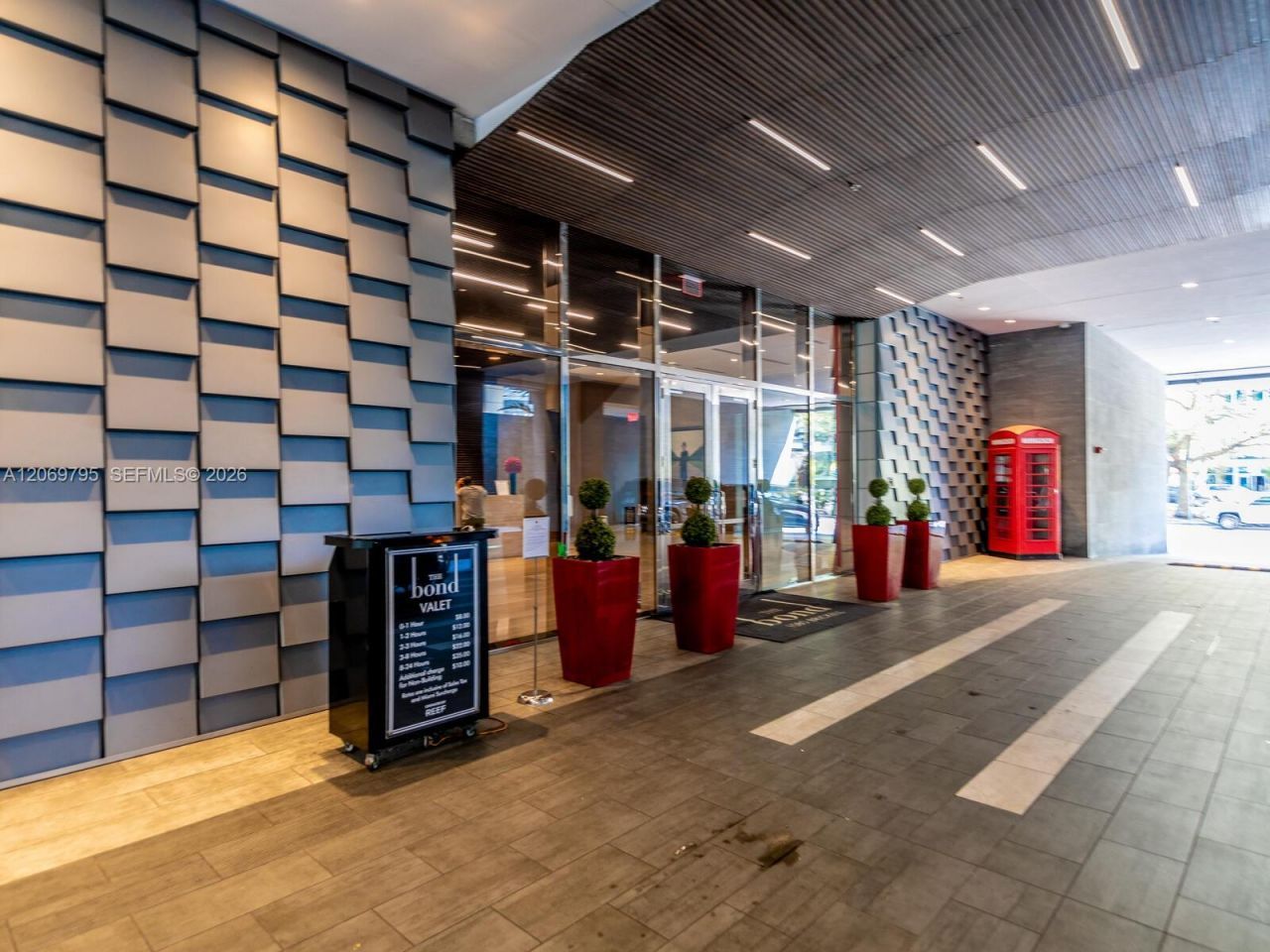 1080 Brickell Ave, Unit 2206, Miami, FL 33131 Photo