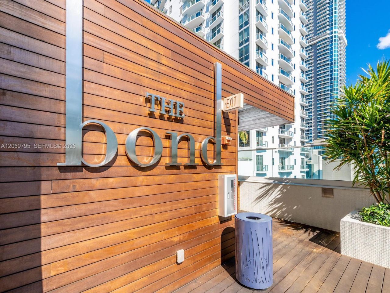 1080 Brickell Ave, Unit 2206, Miami, FL 33131 Photo