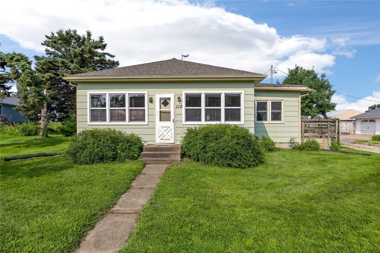 119 5th Street N, Springville, IA 52336 Main Photo