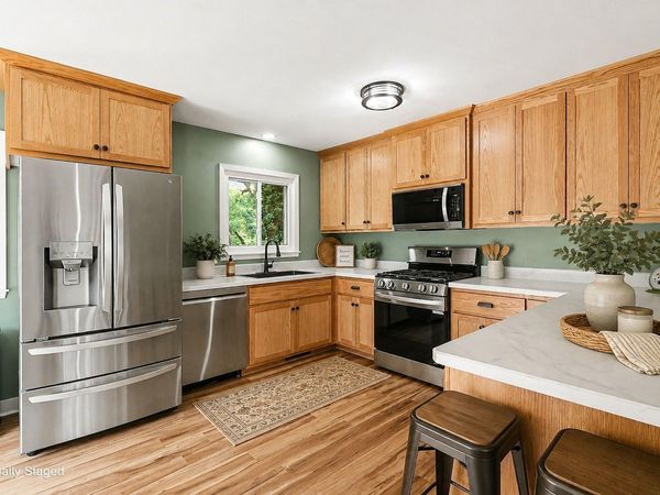 10524 Kimbro Avenue S, Cottage Grove, MN 55016