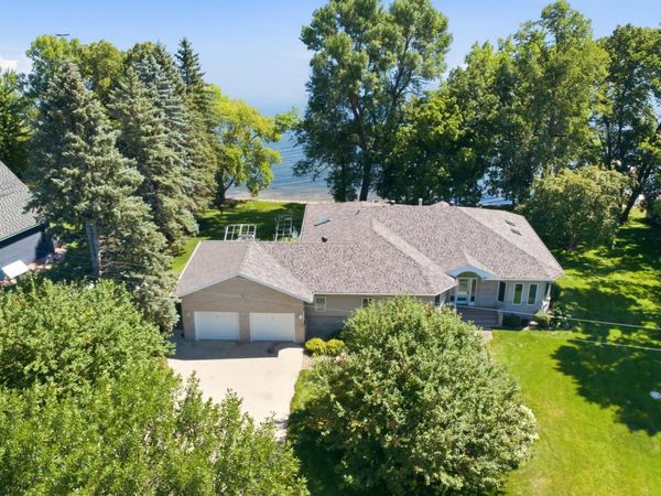 19401 428th Avenue , Frazee, MN 56544