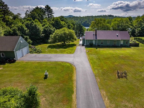 4373 River Road, Bristol, NH 03222