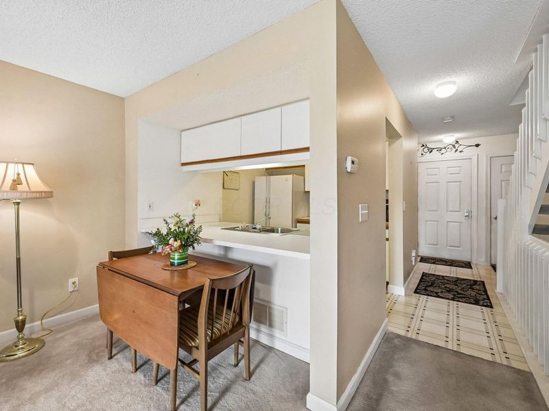 2055 Coleman Drive , Unit 5C, Columbus, OH 43235 Photo 14