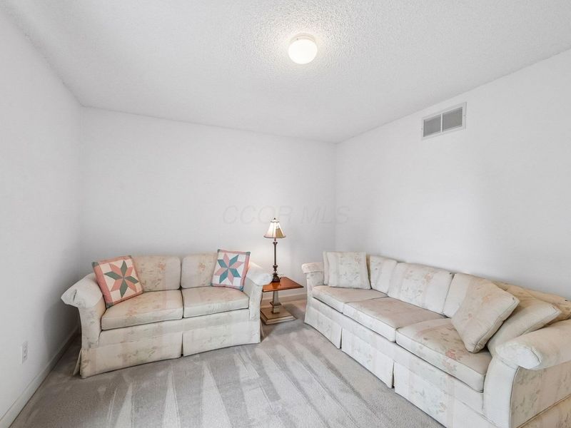 2055 Coleman Drive , Unit 5C, Columbus, OH 43235 Photo 33