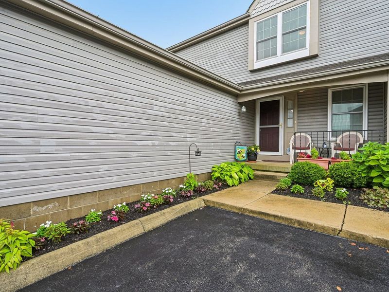 2055 Coleman Drive , Unit 5C, Columbus, OH 43235 Photo 4
