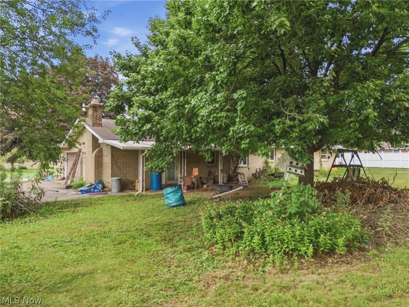 5266 Glenhaven Avenue, Louisville, OH 44641 Photo 13