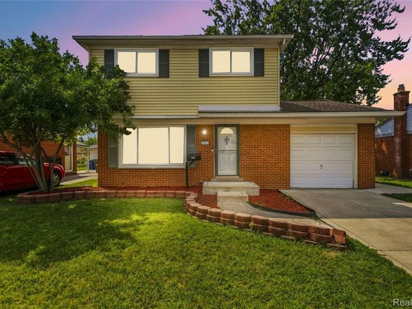 30523 Grandview Avenue, Westland, Mi 48186