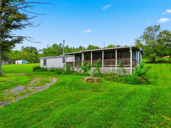 1230 Brandy Hollow Rd , Portland, TN 37148