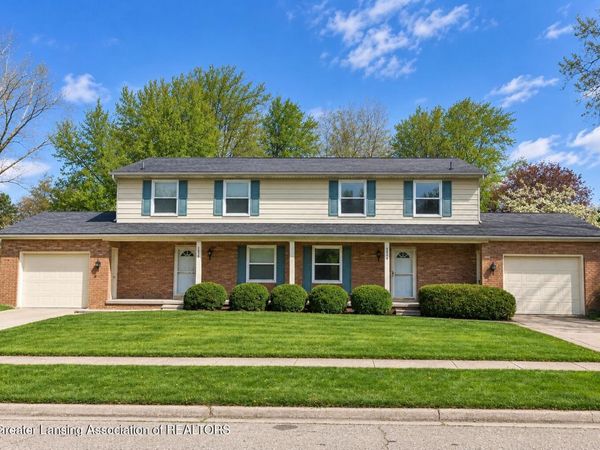2950 Briarwick Court, East Lansing, MI 48823