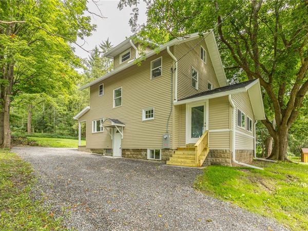 7313 Groveland Station Road , Groveland, NY 14462