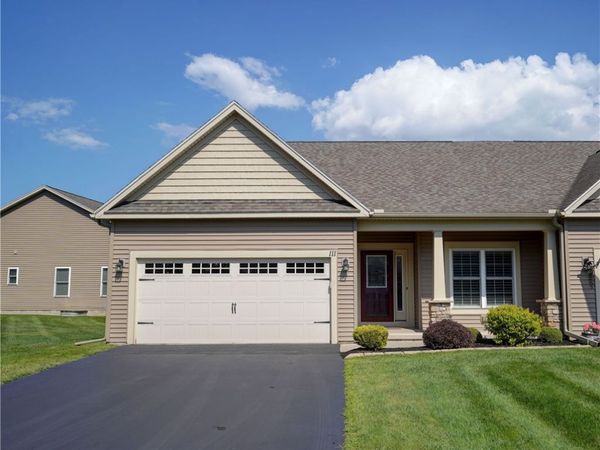 111 Golden Oaks Way , Rochester, NY 14624