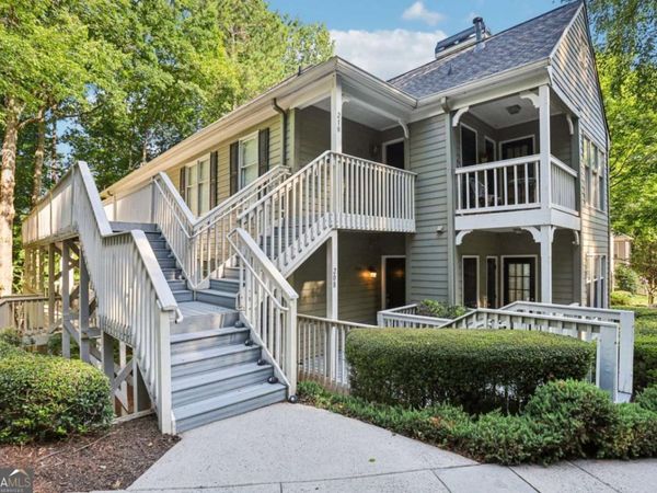 208 Bainbridge Drive, Sandy Springs, GA 30327