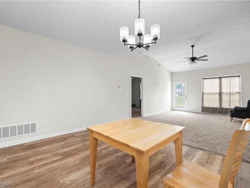 209 Alexander Drive , Elyria, OH 44035 Photo 17