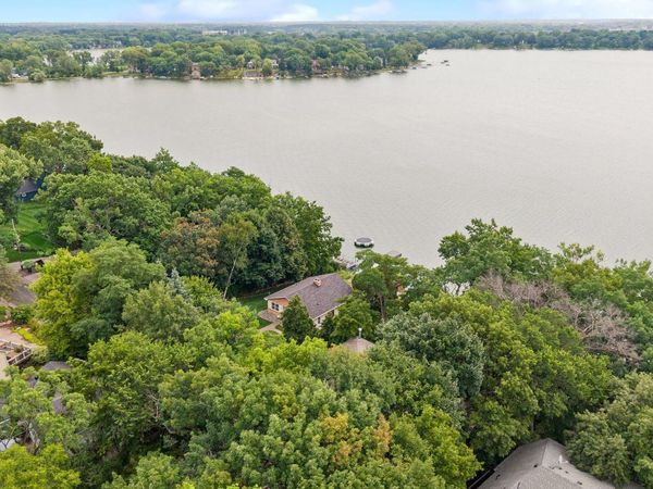 3234 Owasso Heights Road, Shoreview, MN 55126