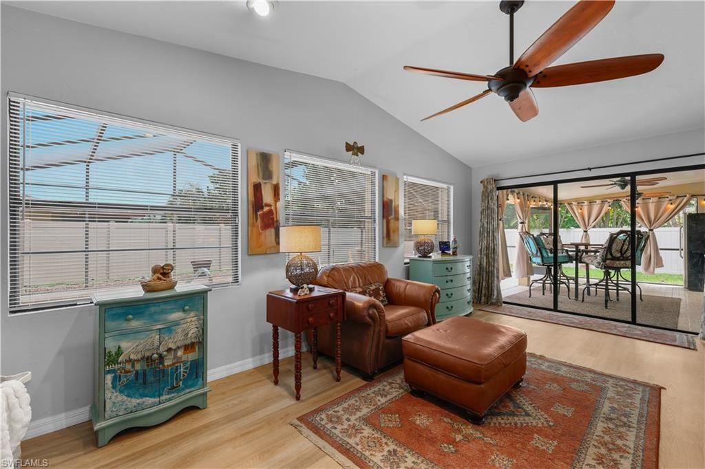 4029 Country Club Blvd, Cape Coral, FL 33904 Photo