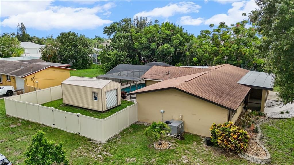 4029 Country Club Blvd, Cape Coral, FL 33904 Photo