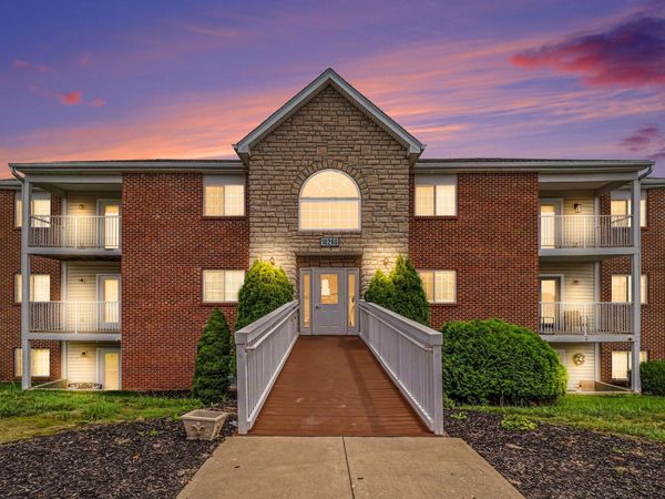 10260 Crossbow Court, Unit 10, Florence, KY 41042