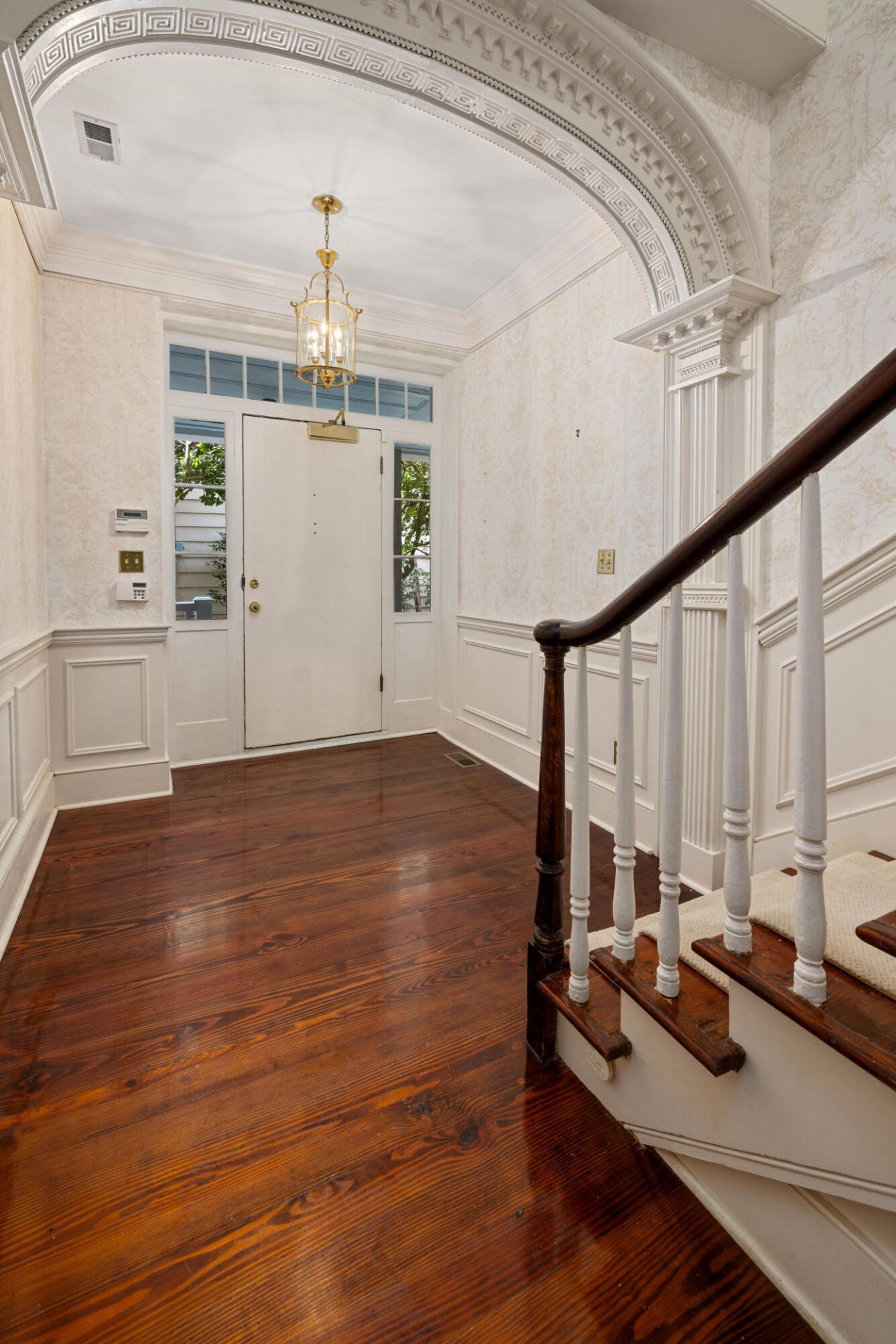 3 Lamboll Street Photo 8