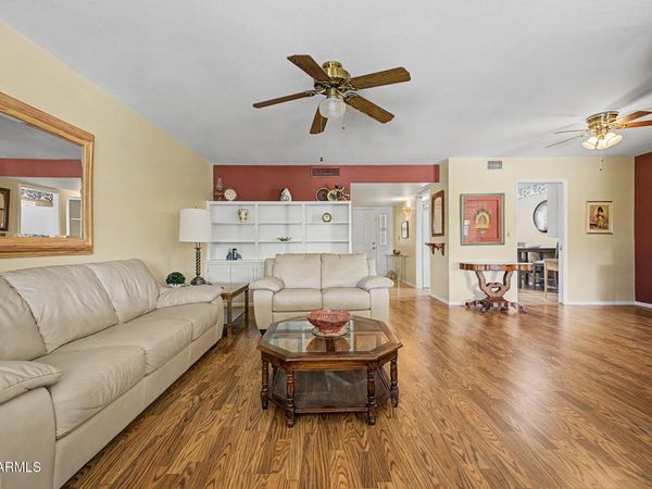 10814 W SARABANDE Circle, Sun City, AZ 85351