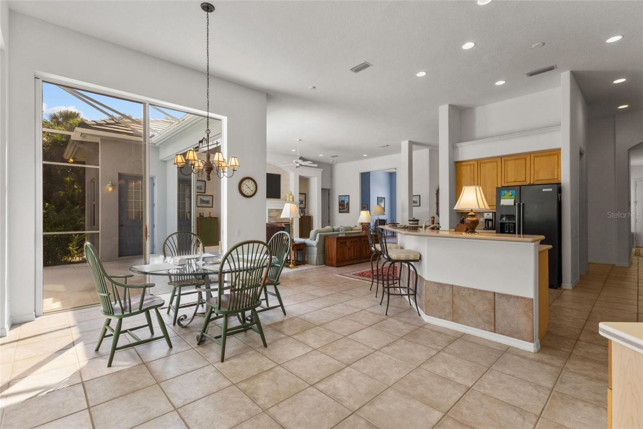 2686 Dick Wilson Drive, Sarasota, FL 34240 Photo