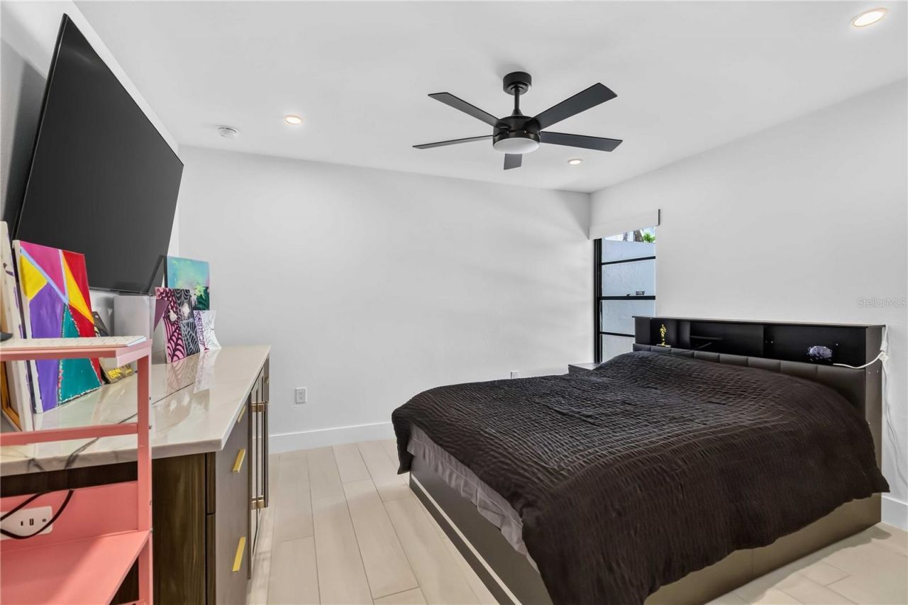 4134 Eastwood Drive , Sarasota, FL 34232 Photo