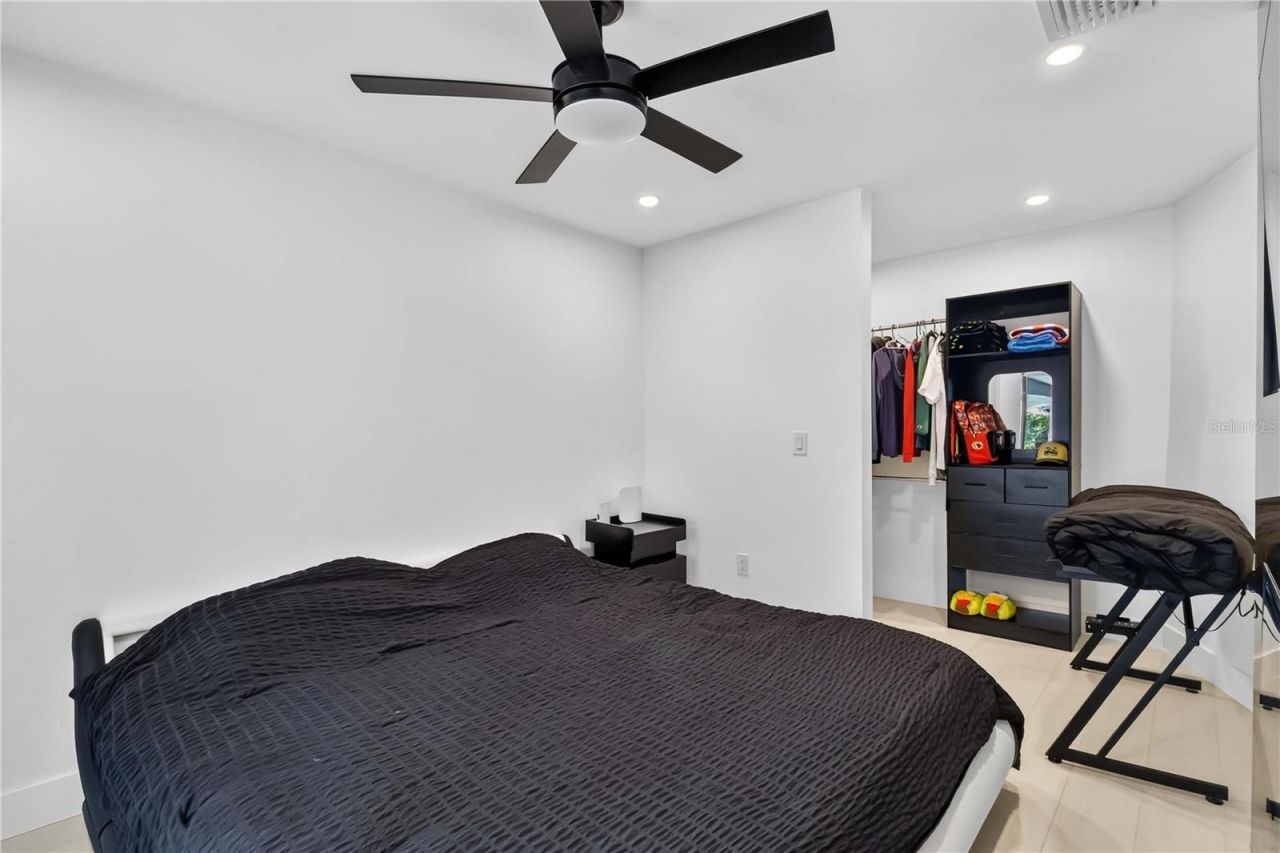 4134 Eastwood Drive , Sarasota, FL 34232 Photo