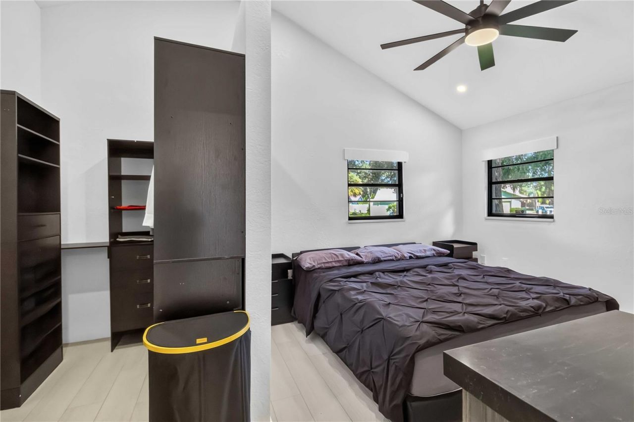 4134 Eastwood Drive , Sarasota, FL 34232 Photo