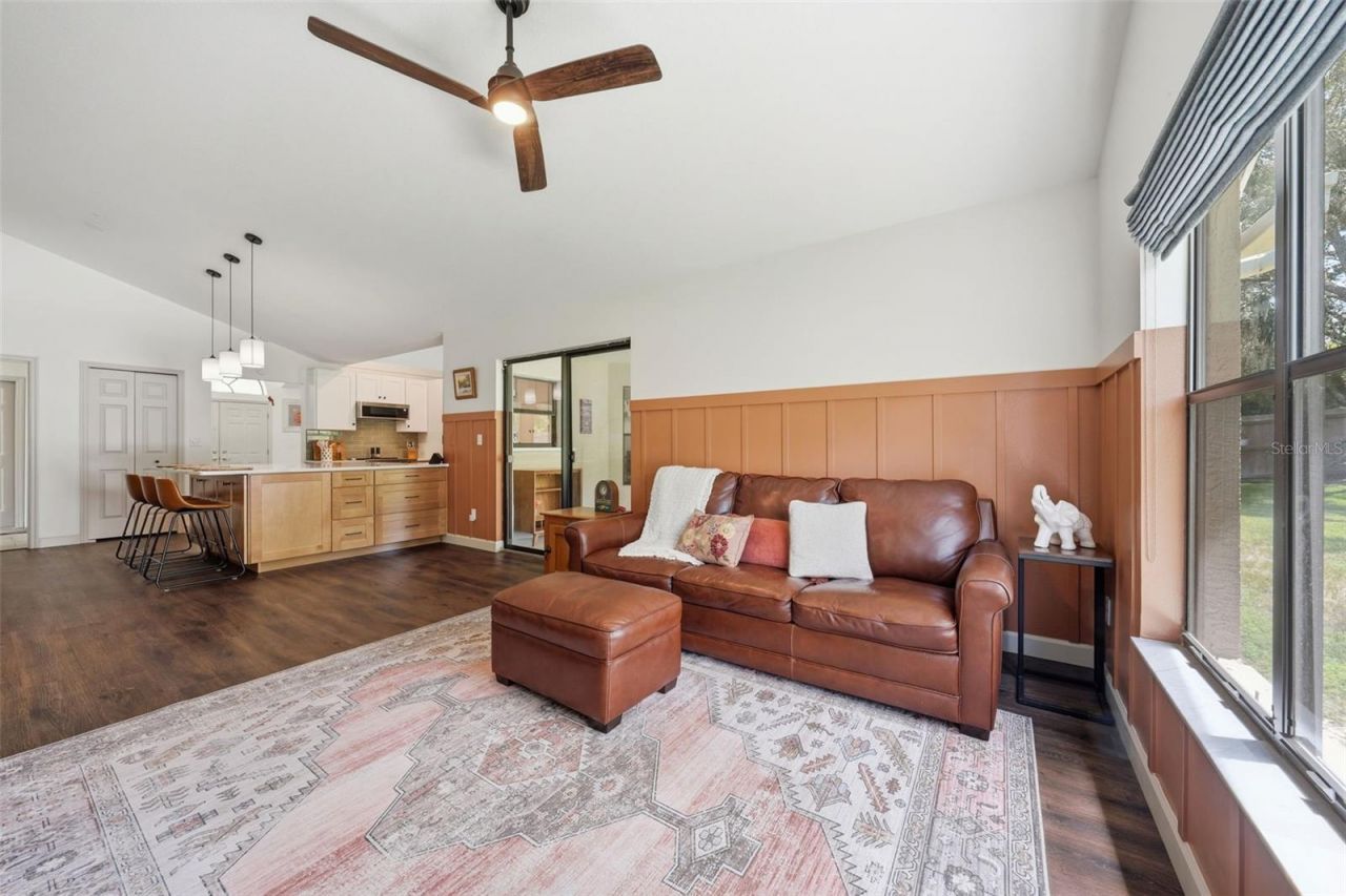 10102 Silver Bluff Drive , Leesburg, FL 34788 Photo