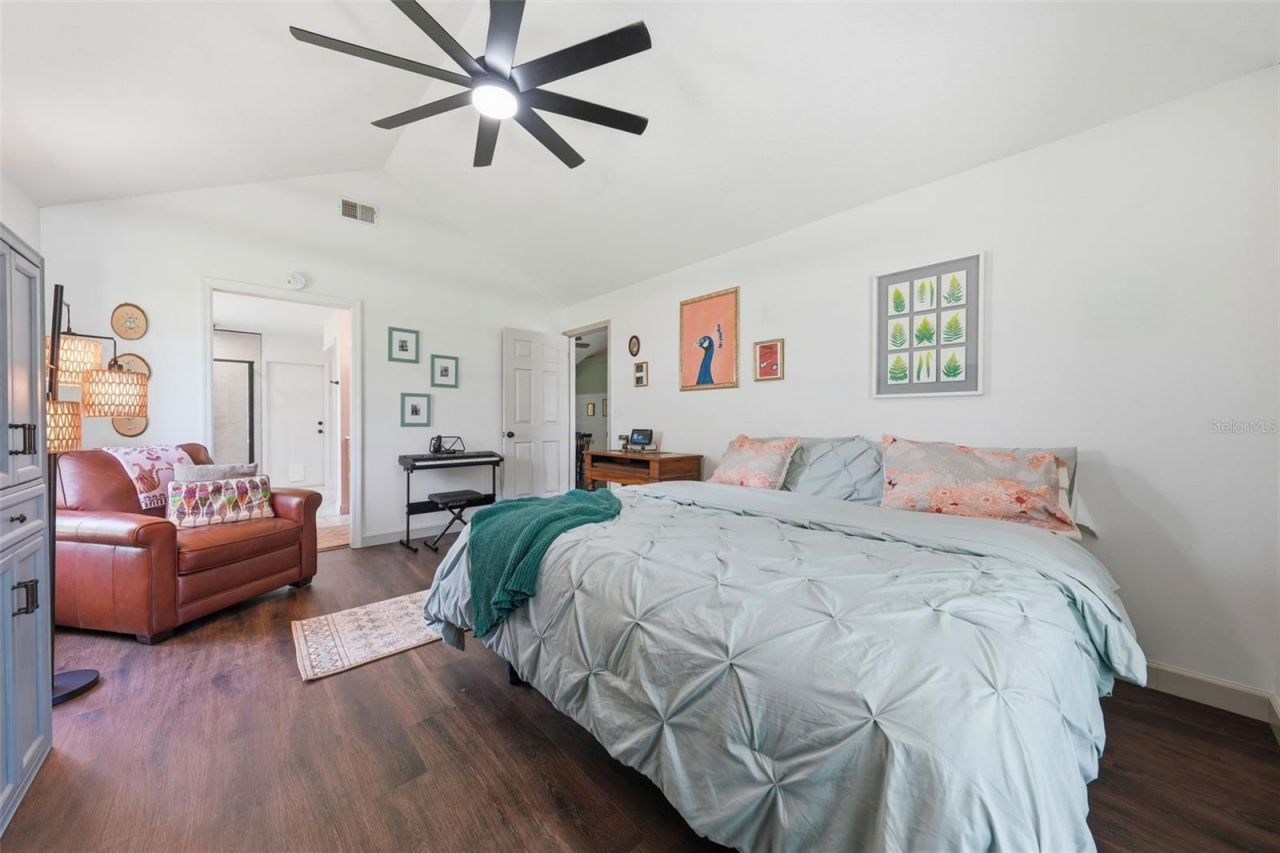 10102 Silver Bluff Drive , Leesburg, FL 34788 Photo