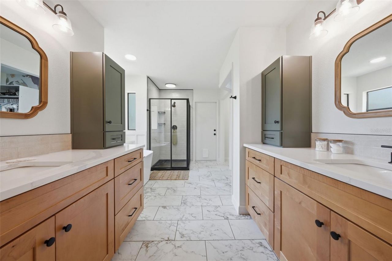 10102 Silver Bluff Drive , Leesburg, FL 34788 Photo