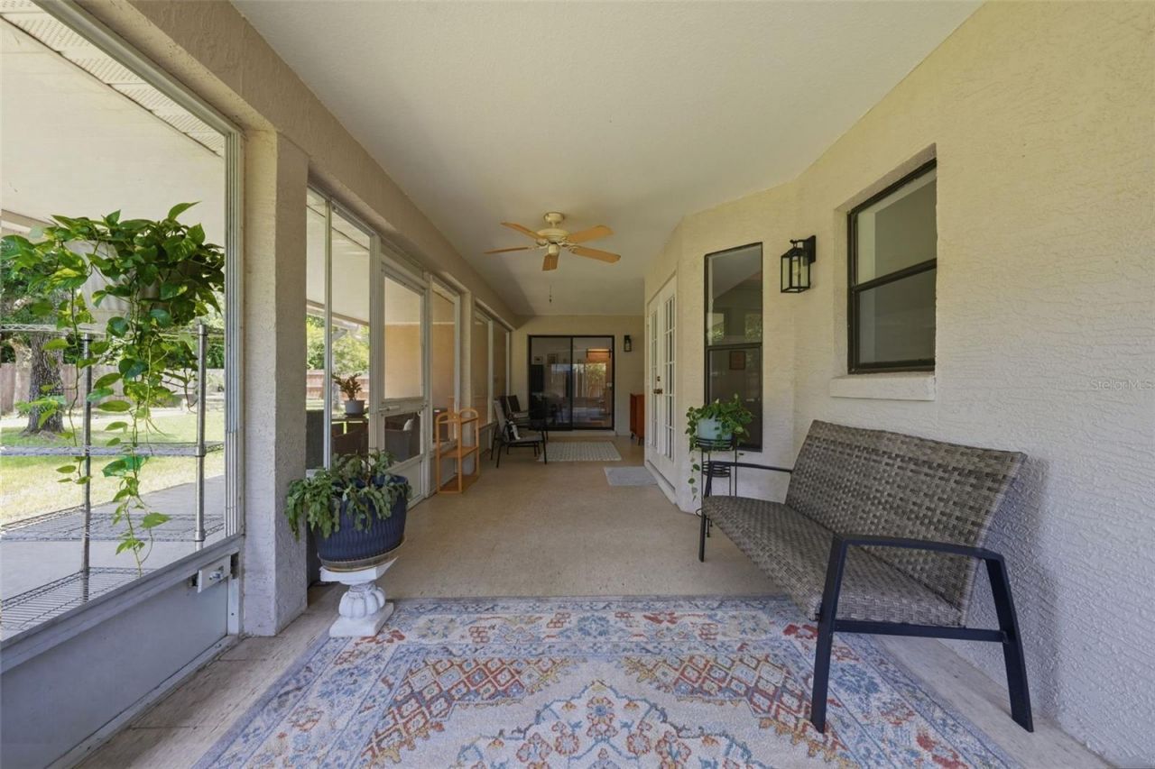 10102 Silver Bluff Drive , Leesburg, FL 34788 Photo