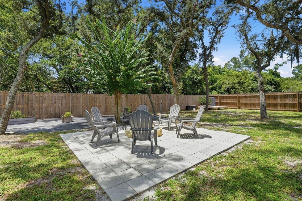 10102 Silver Bluff Drive , Leesburg, FL 34788 Photo