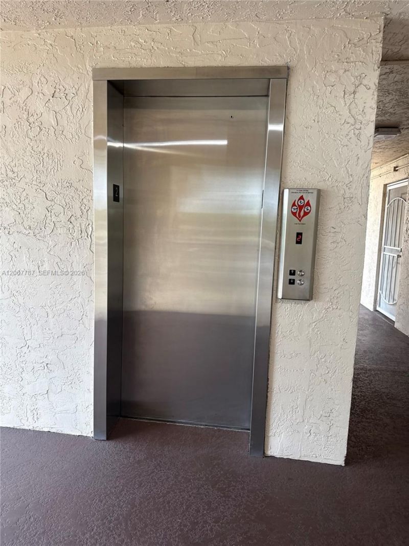 6751 N University Dr, Unit 216, Tamarac, FL 33321 Photo