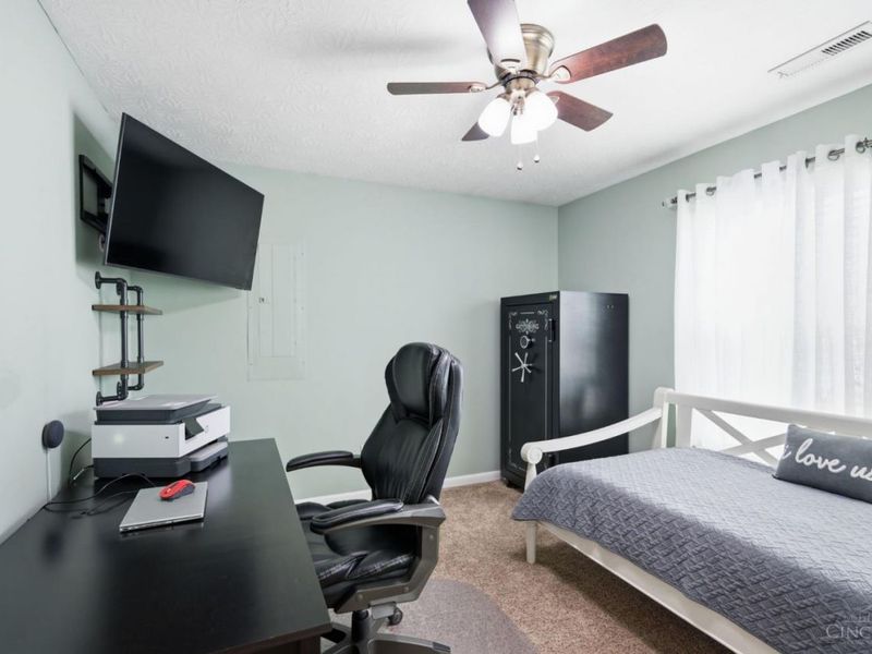 914 Conner Drive, Hamilton, OH 45013 Photo 6