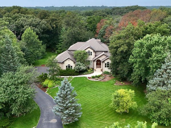 19412 S Woodedge Lane , Mokena, IL 60448