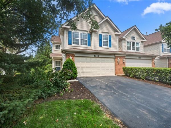 3368 Renard Lane , St. Charles, IL 60175