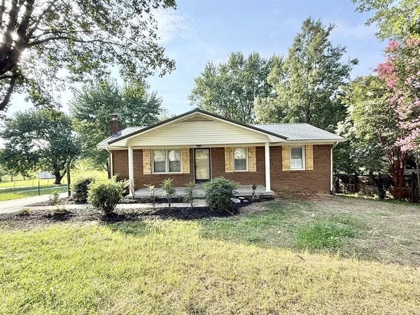 7911 Kentucky Highway 185 , Bowling Green, KY 42101