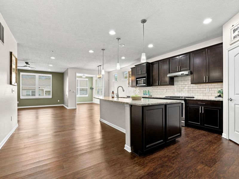 5370 Black Maple Drive, Westerville, OH 43081 Photo 2
