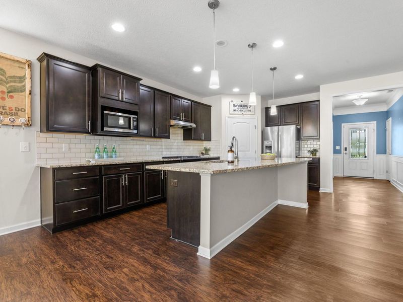 5370 Black Maple Drive, Westerville, OH 43081 Photo 3