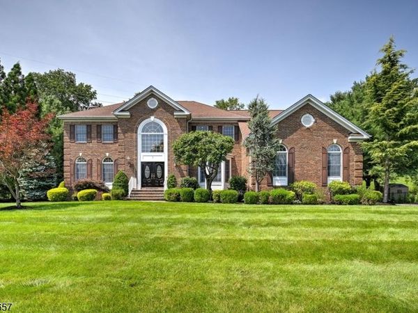 7 Bonnieview Ln, Montville, NJ 07082