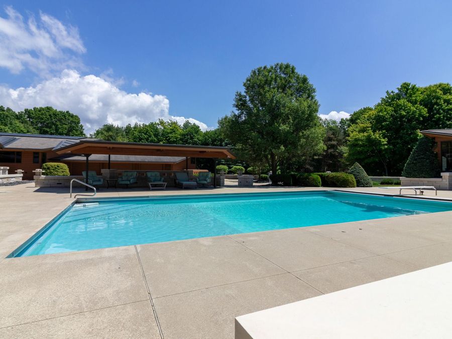 Property Image 140
