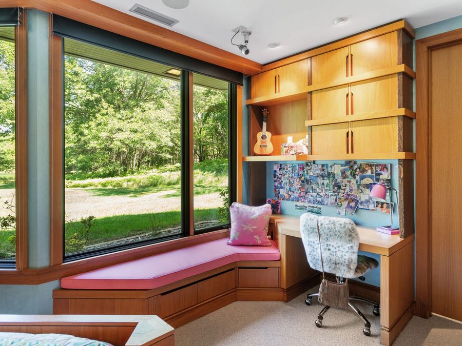 Property Image 100